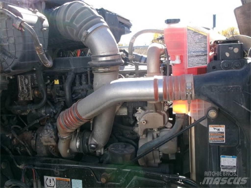 Kenworth T880 Trekkers