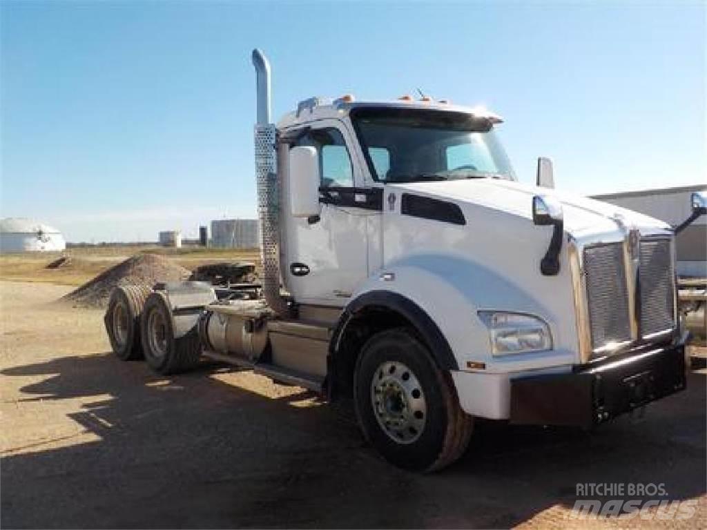 Kenworth T880 Trekkers