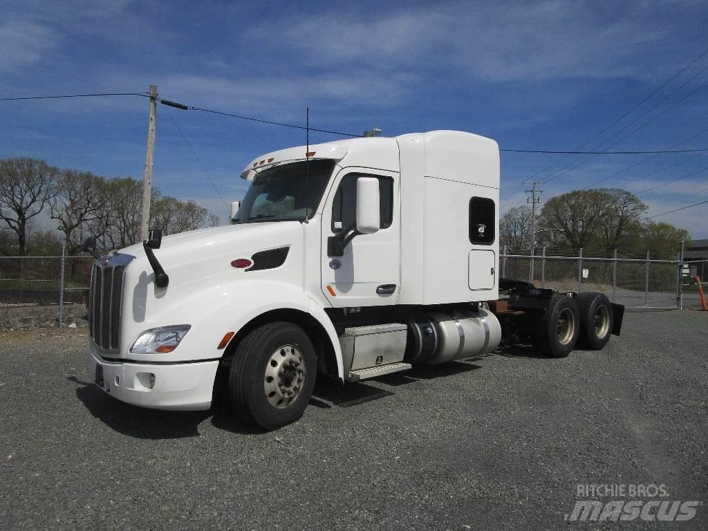 Peterbilt 579 Trekkers