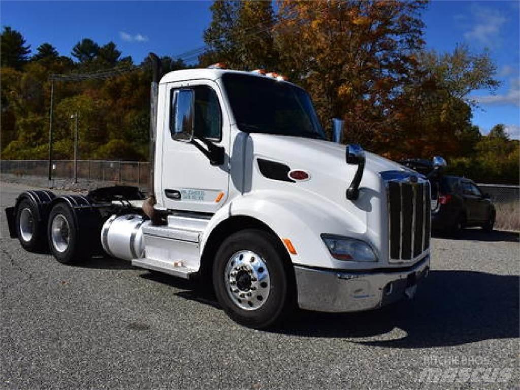 Peterbilt 579 Trekkers