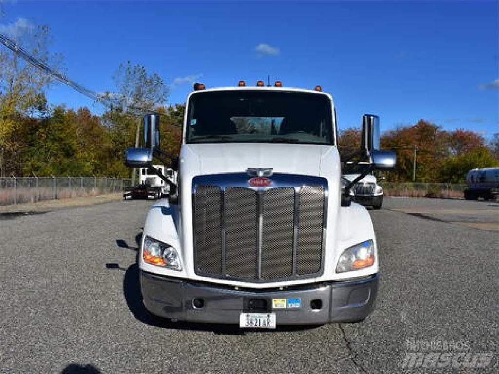 Peterbilt 579 Trekkers