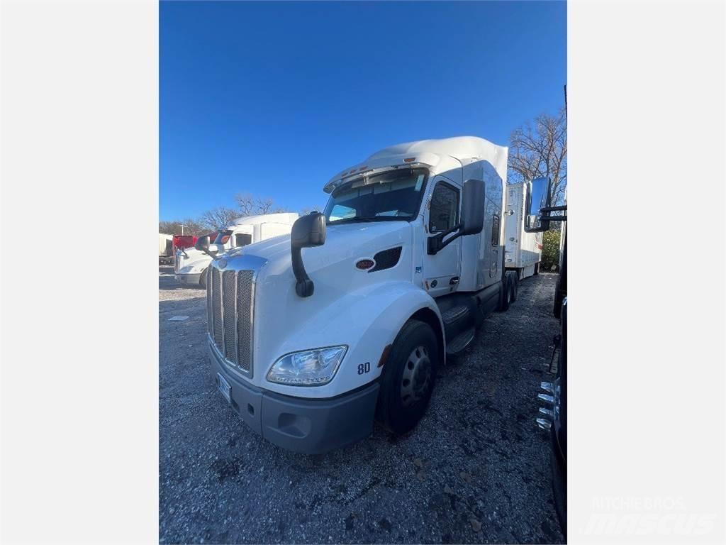 Peterbilt 579 Trekkers
