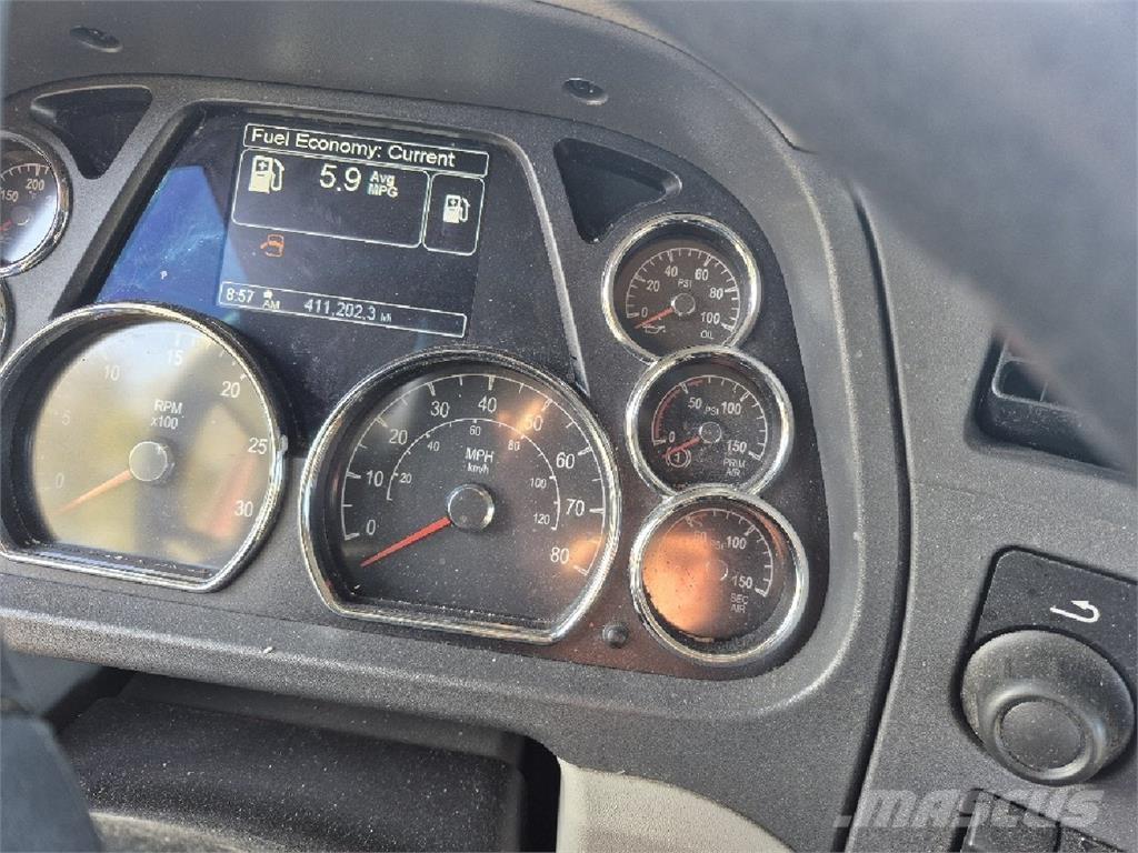 Peterbilt 579 Trekkers