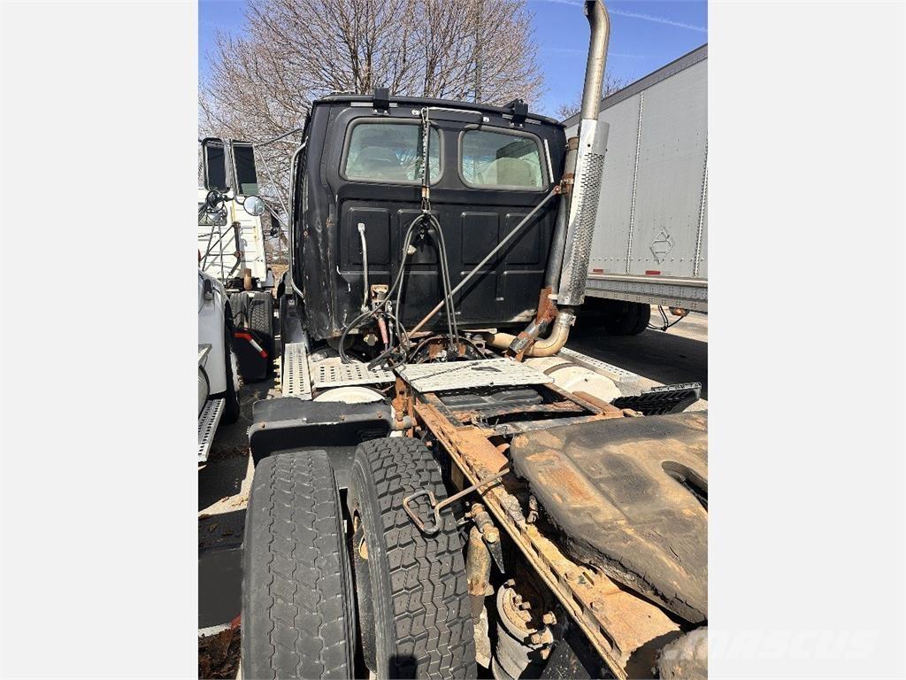 Sterling A9500 Trekkers