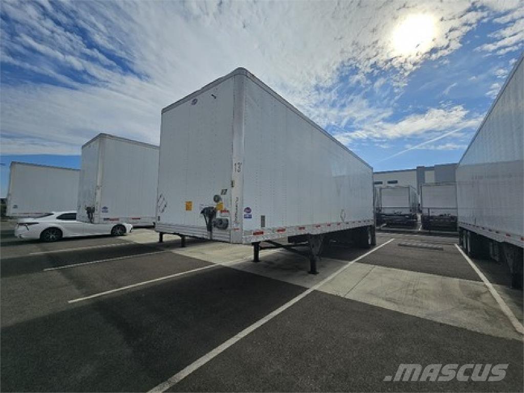 Utility VS1DC 32' Gesloten opbouw trailers