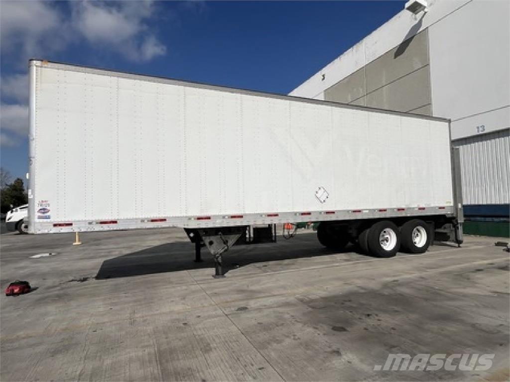 Utility VS2DX 36' Gesloten opbouw trailers