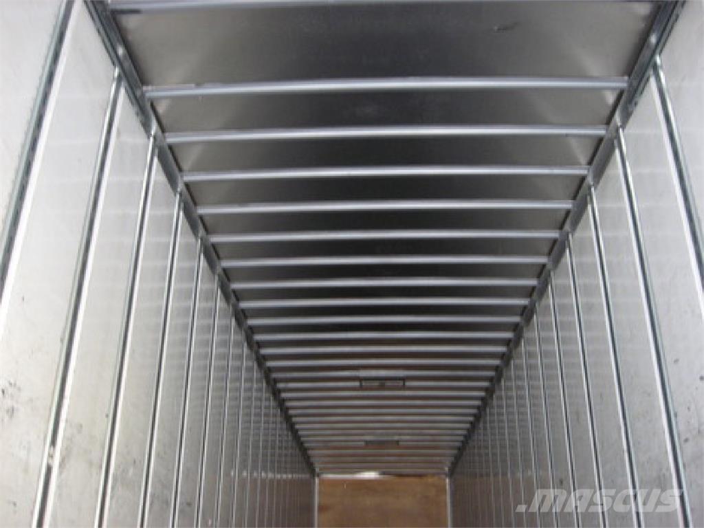 Utility VS2DX 48' Gesloten opbouw trailers