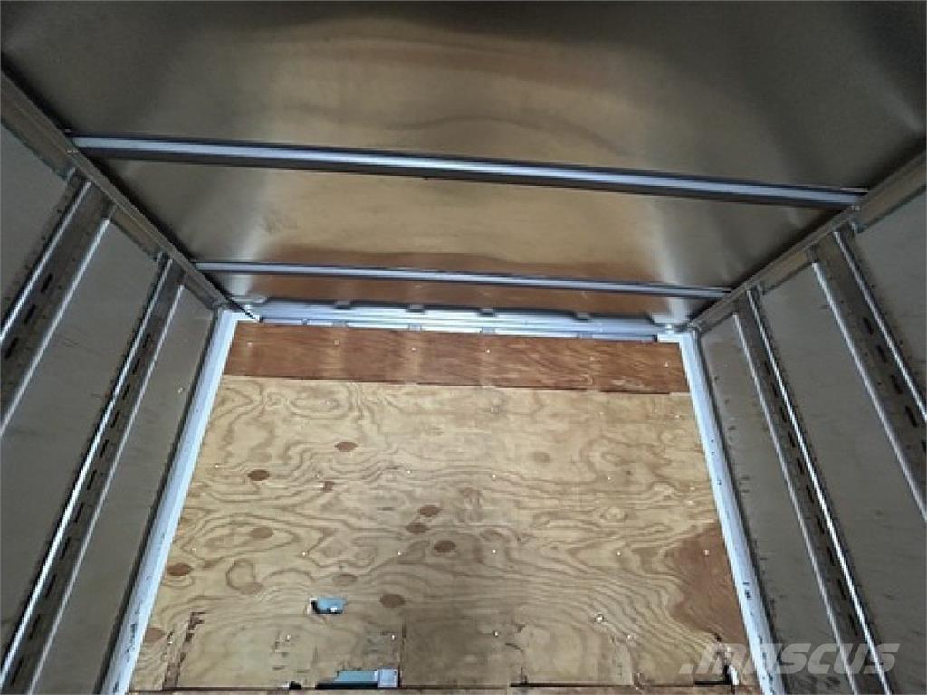 Utility VS2DX 53' Gesloten opbouw trailers