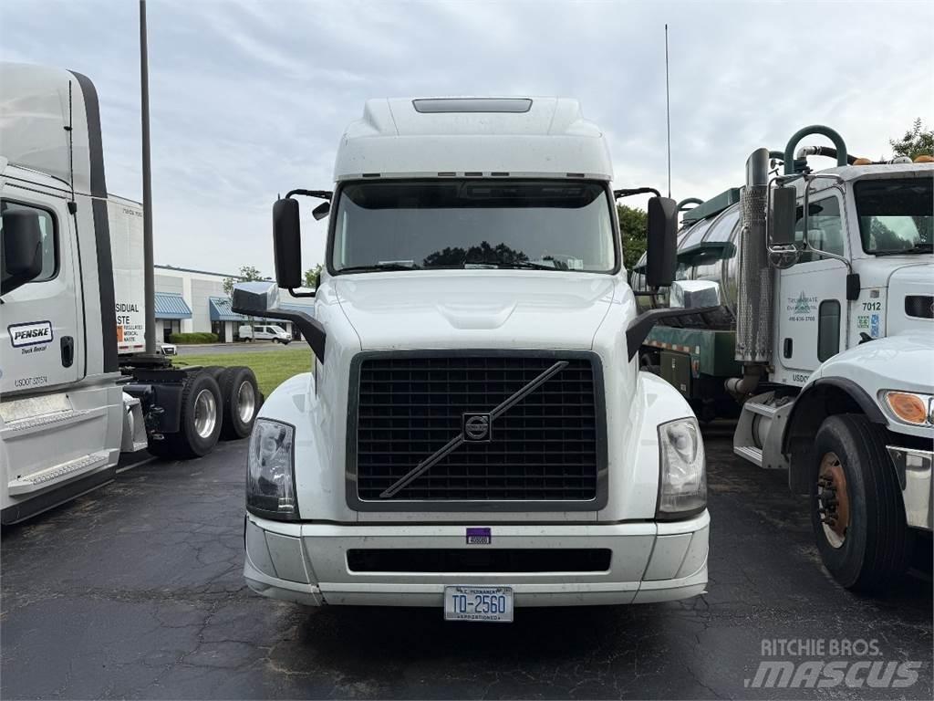 Volvo VNL64T670 Trekkers