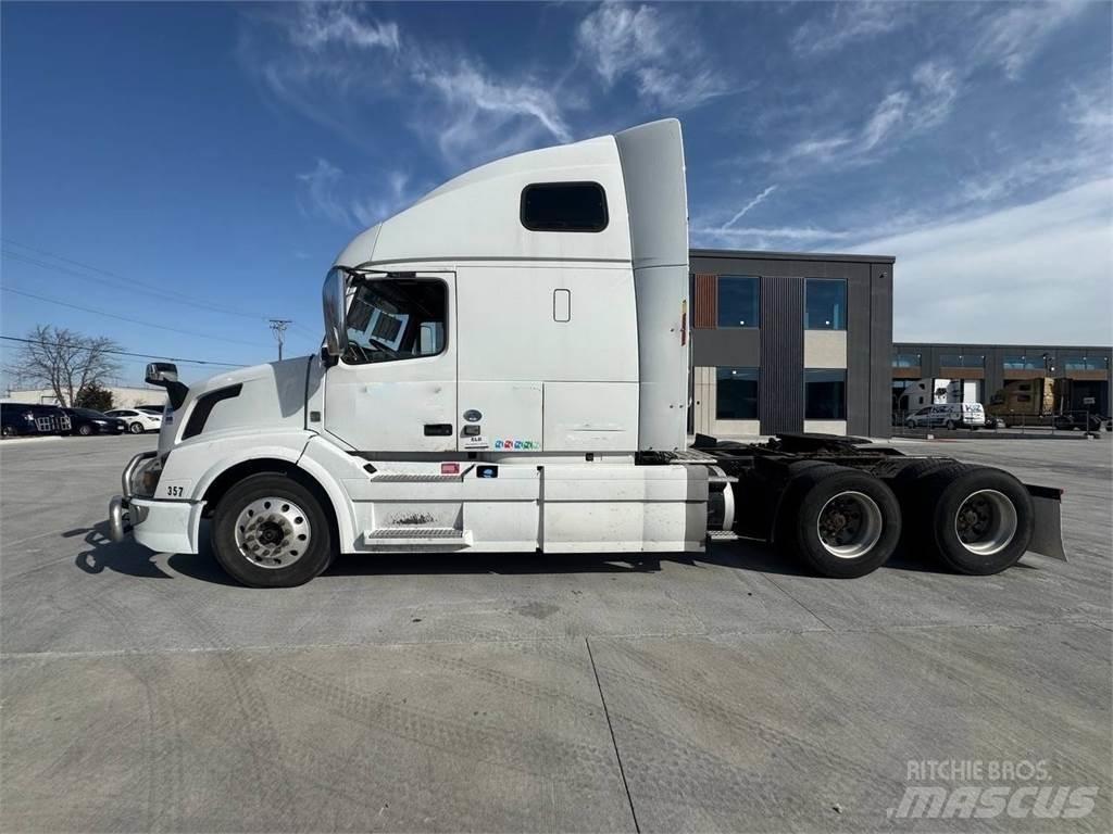 Volvo VNL670 Trekkers