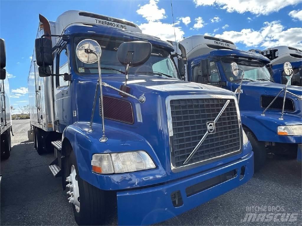 Volvo VNM64T200 Koelwagens