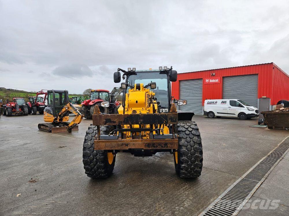 JCB TM320S Verreikers