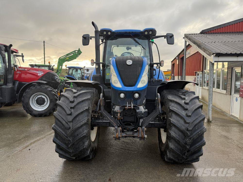 New Holland T7.225 Tractoren