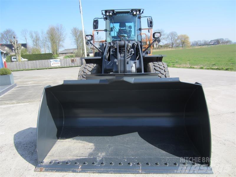 Develon DL380-7 Wielladers