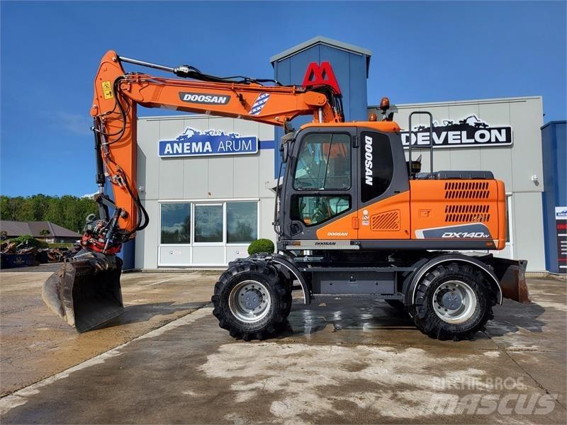 Doosan DX140W-5 Wielgraafmachines