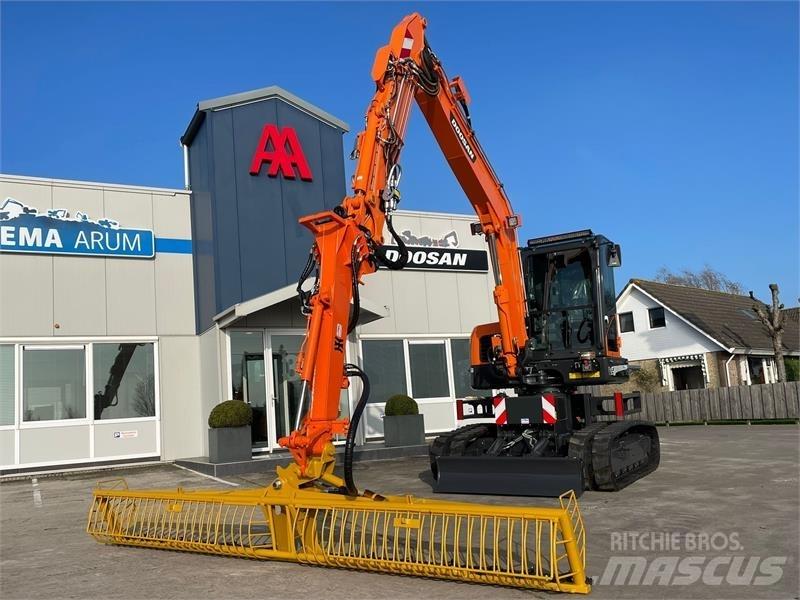 Doosan DX63-3 Midigraafmachines 7t - 12t