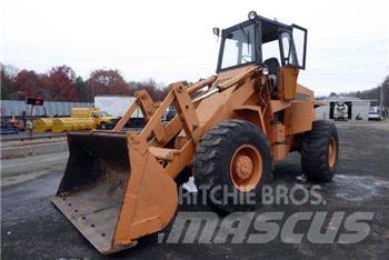 CASE W24B Wielladers