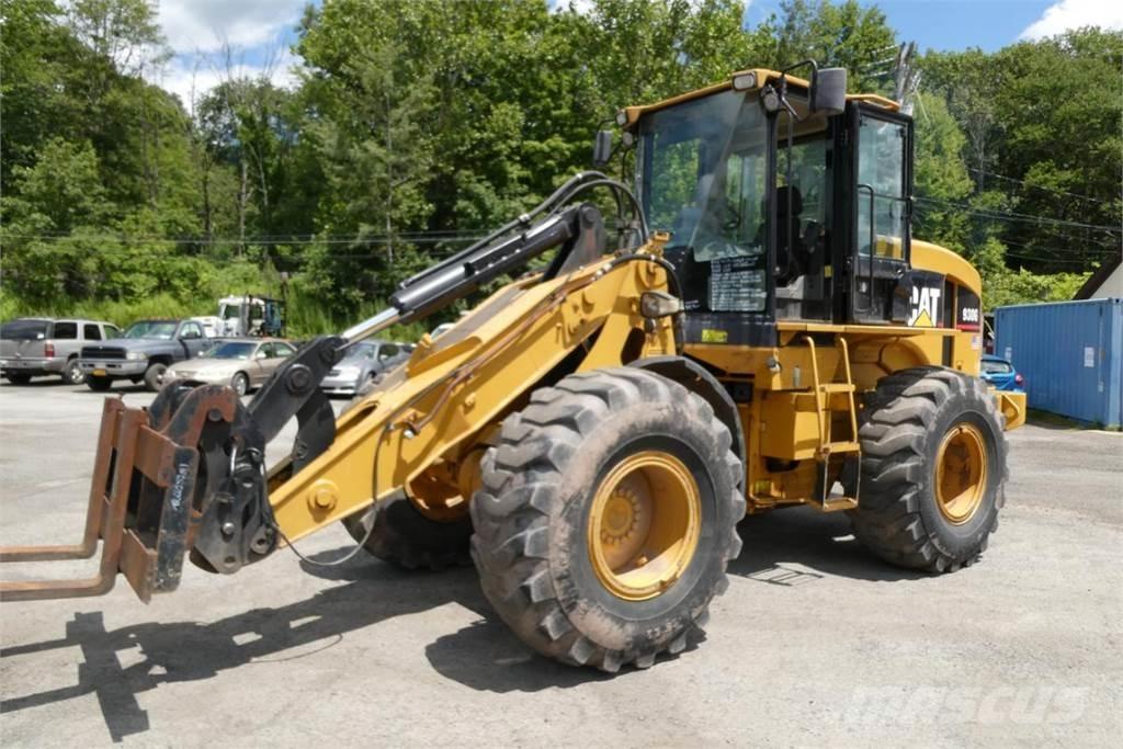 CAT 930G Wielladers