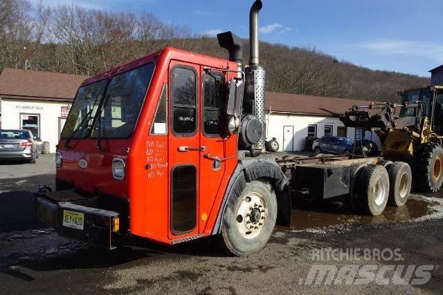 CCC  Chassis met cabine