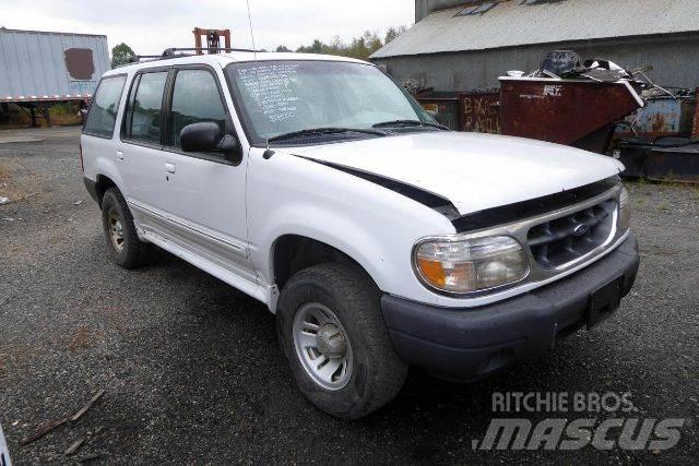 Ford Explorer Bestelwagens met open laadbak