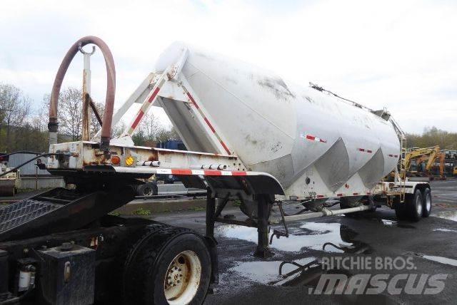 Fruehauf Bulk Tankwagen