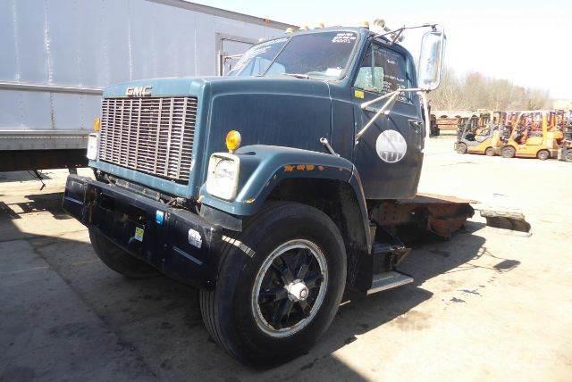 GMC TJ9C042 Chassis met cabine
