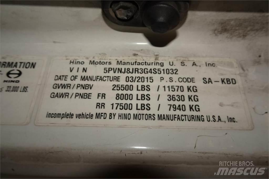 Hino 258 Bakwagens met gesloten opbouw