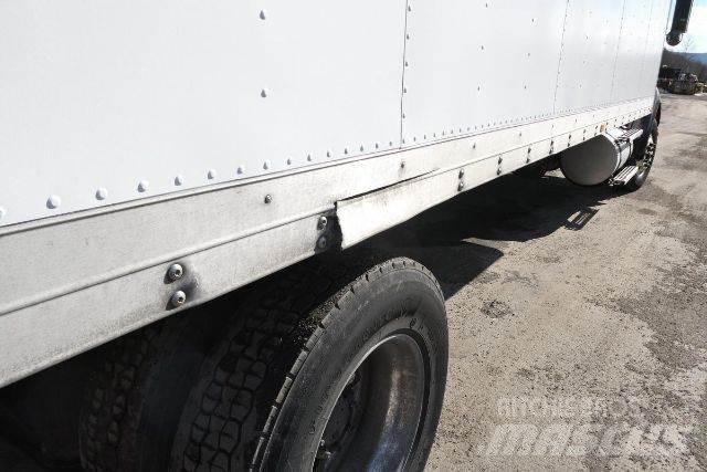 Kenworth T300 Bakwagens met gesloten opbouw