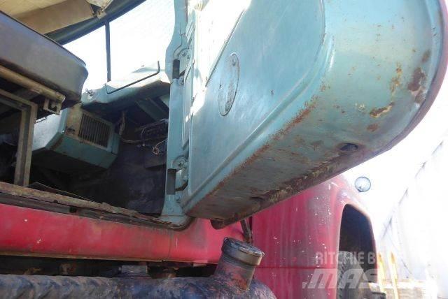 Mack R611 Chassis met cabine
