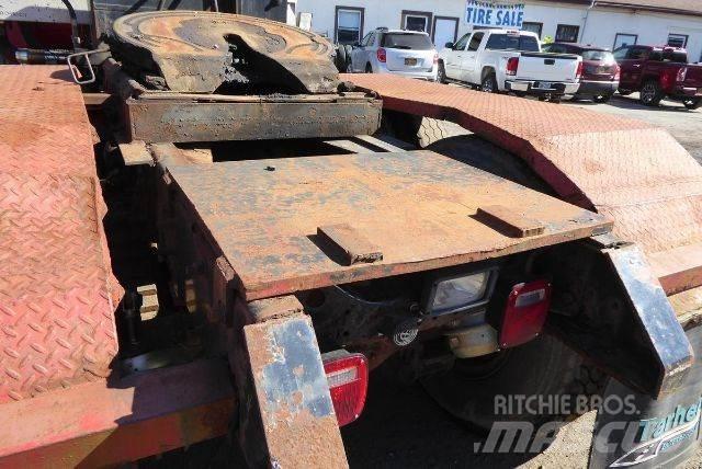 Mack RD688SX Chassis met cabine