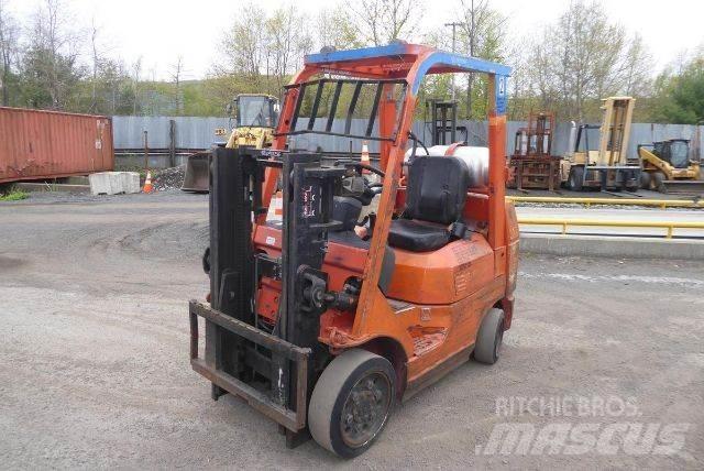 Toyota 7FGCU25 Heftrucks overige