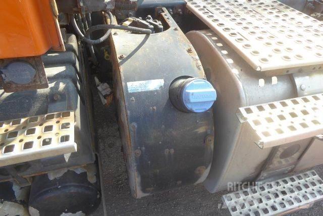 Volvo VNM42T Chassis met cabine