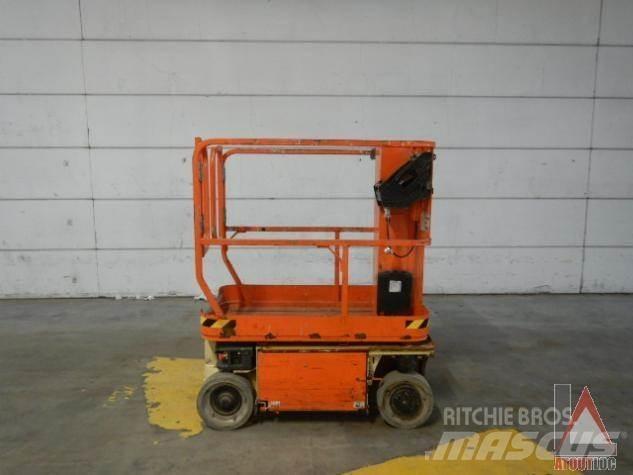 JLG 1230ES Knikarmhoogwerkers
