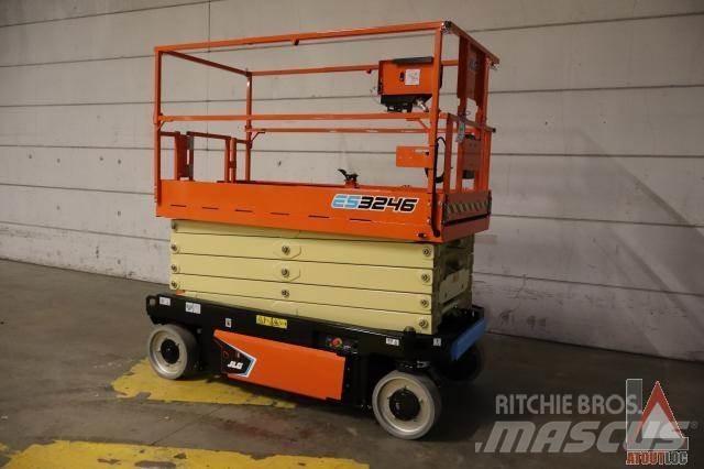 JLG 3246ES Knikarmhoogwerkers