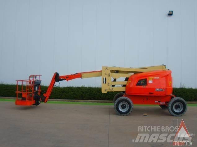 JLG 520AJ Knikarmhoogwerkers