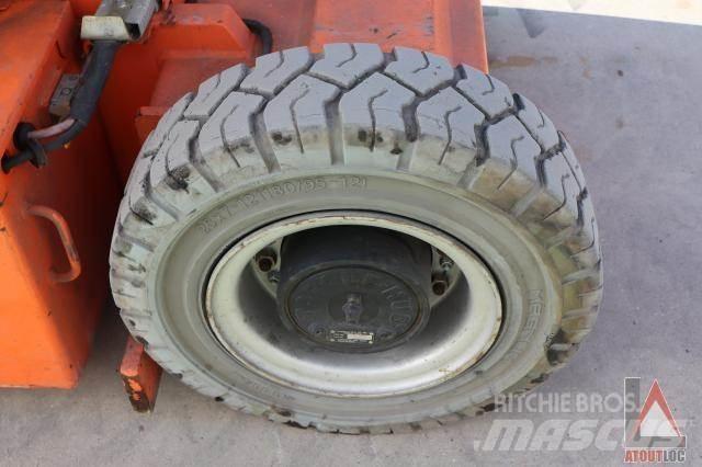 JLG E300AJP Knikarmhoogwerkers