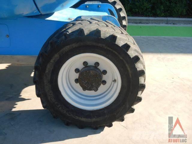 Manitou 200 ATJ Knikarmhoogwerkers