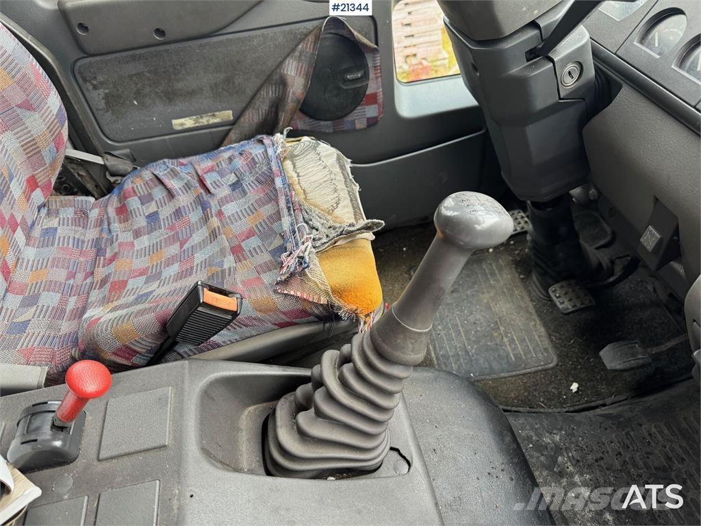 Iveco Eurocargo Schuifzeilopbouw