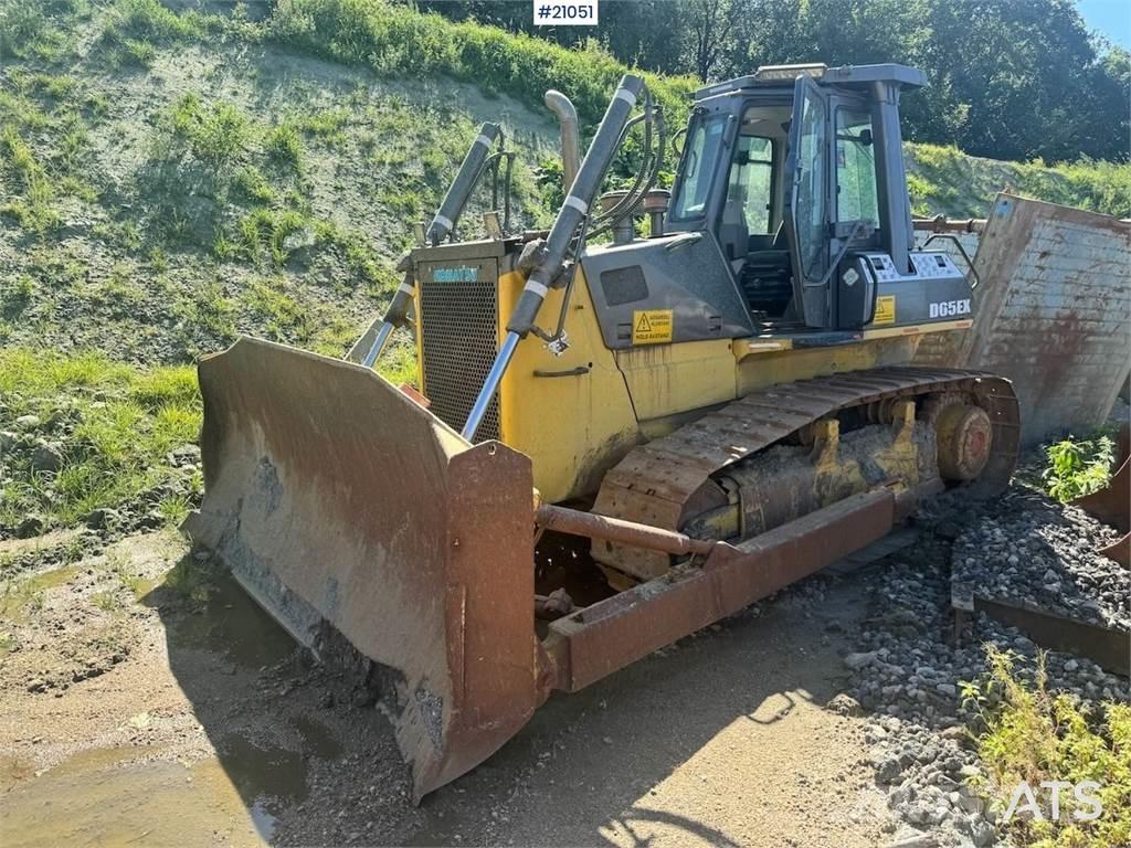 Komatsu D65EX Dozer Rupsdozers