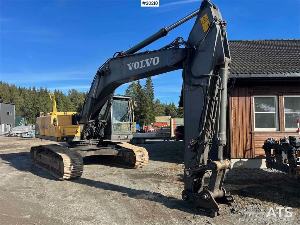 Volvo EC240CL Rupsgraafmachines