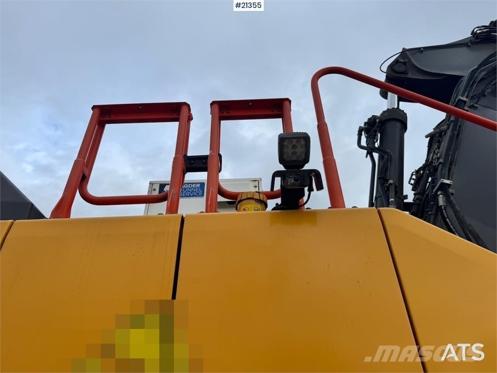 Volvo EC300 EL Rupsgraafmachines