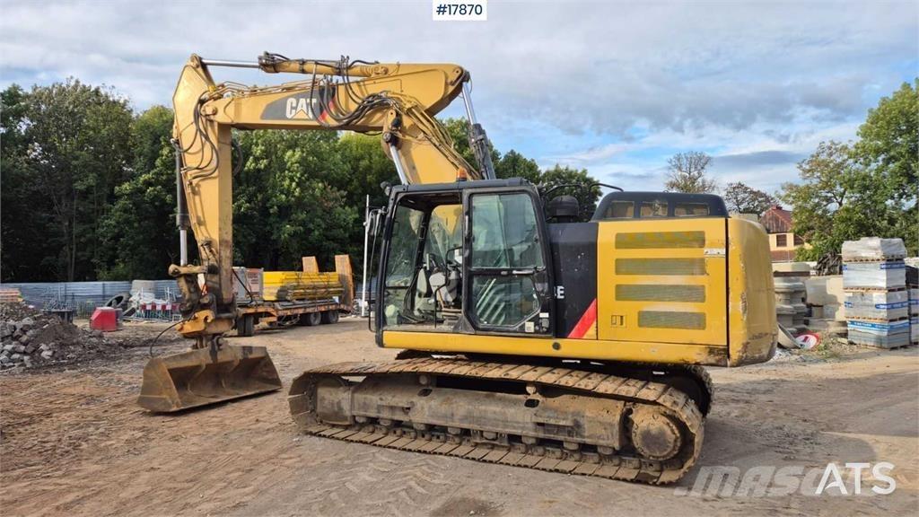 CAT 324E Rupsgraafmachines