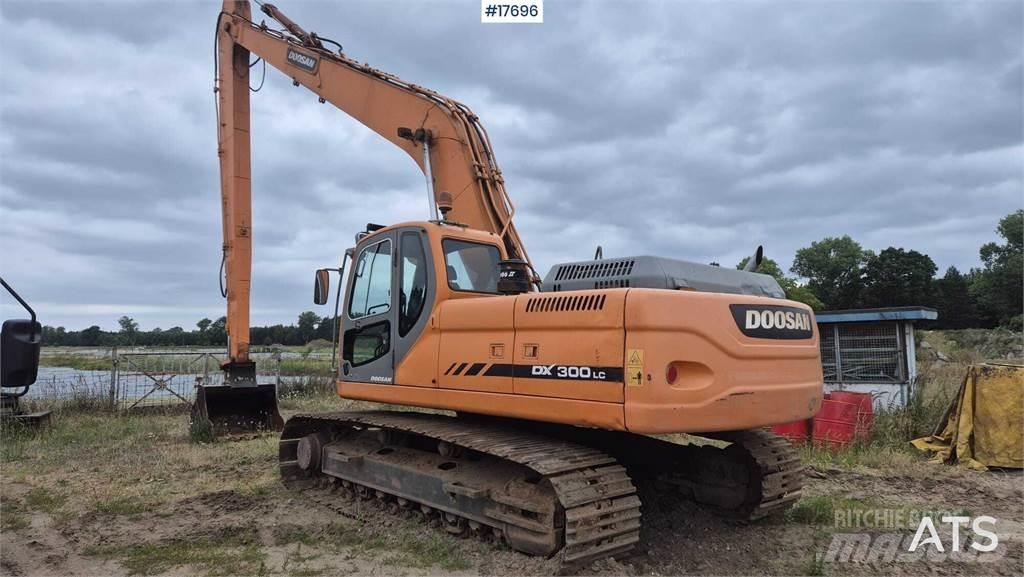 Doosan DX 300 LC Rupsgraafmachines