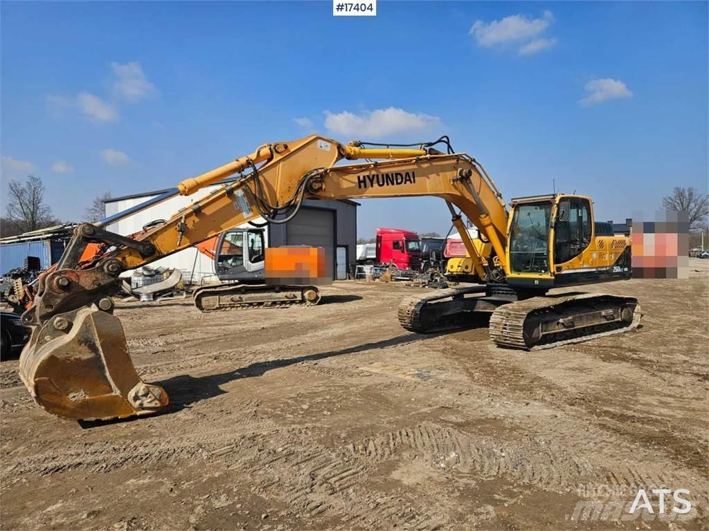 Hyundai R260LC Rupsgraafmachines