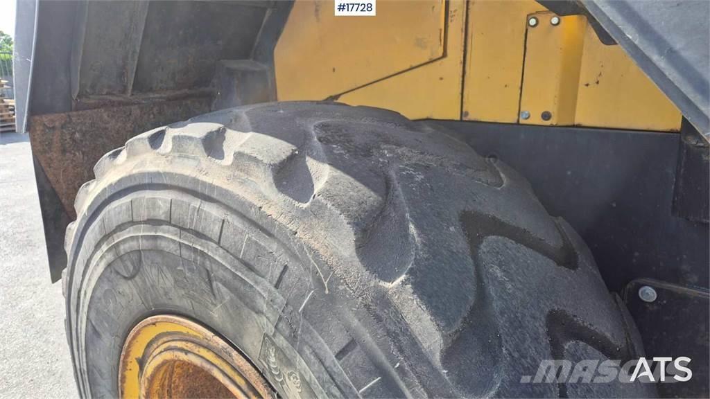 Komatsu WA380-5H Wielladers