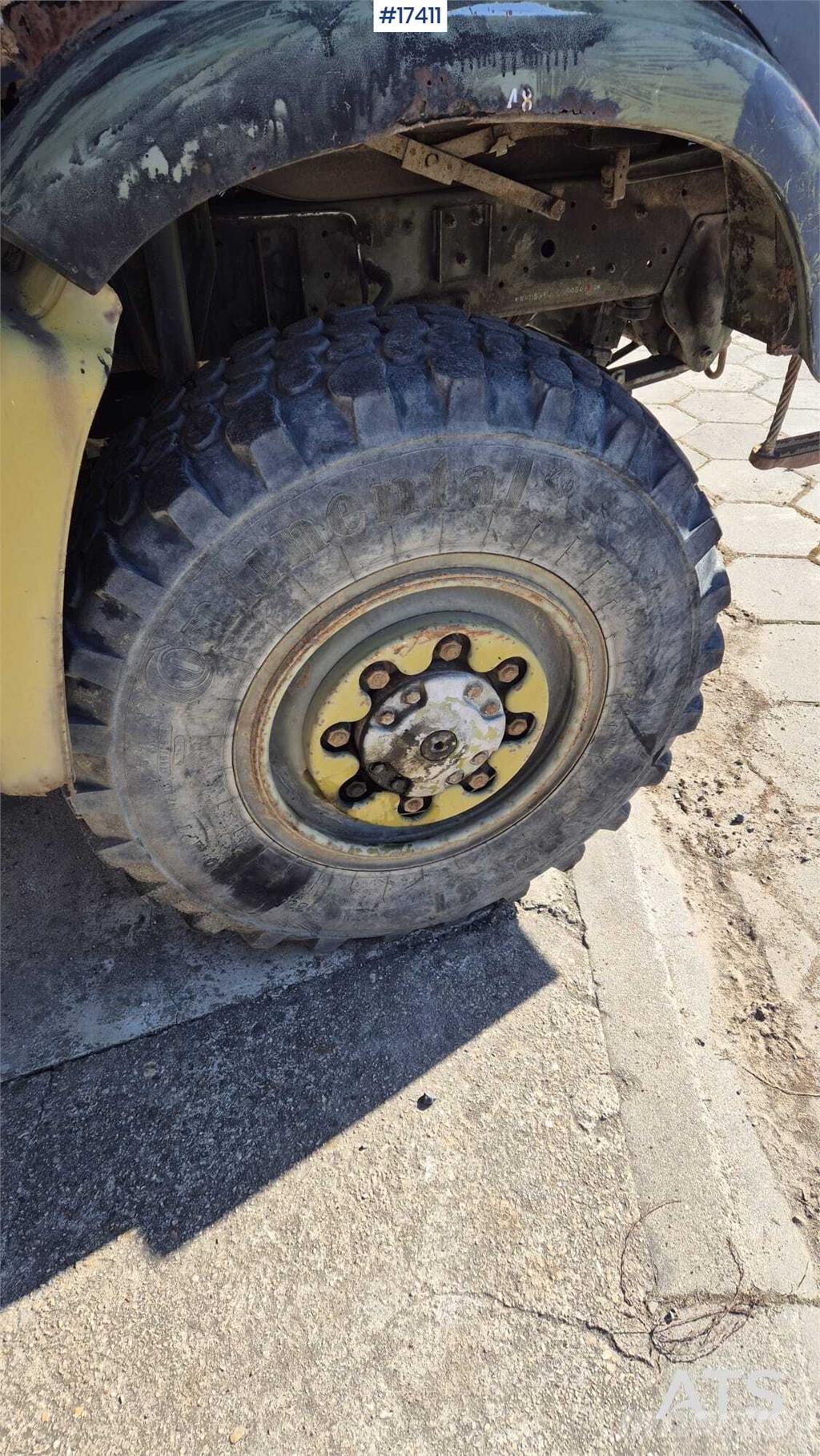 MAN 8.136 Bakwagens met gesloten opbouw