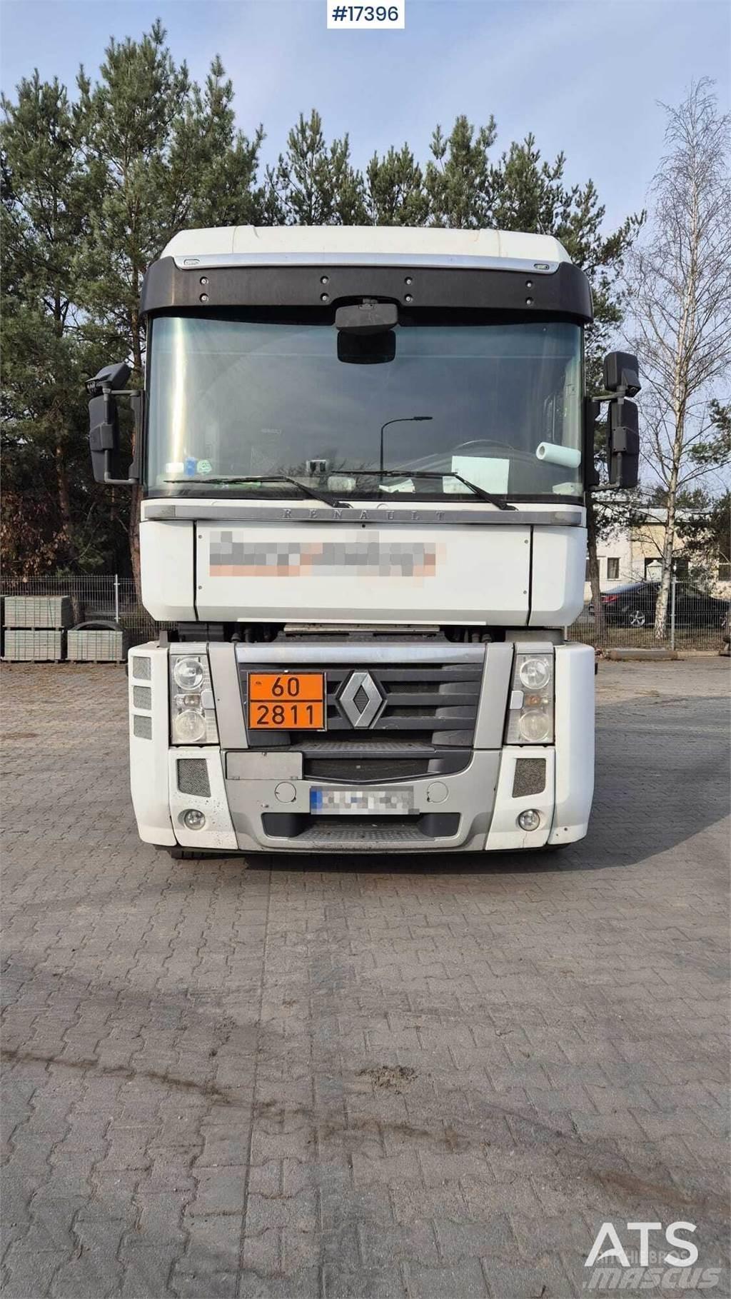Renault Magnum Trekkers