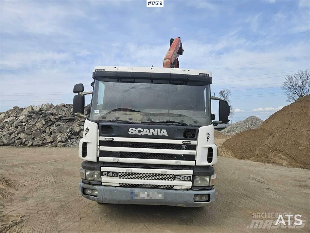 Scania 94G Vlakke laadvloer met kraan