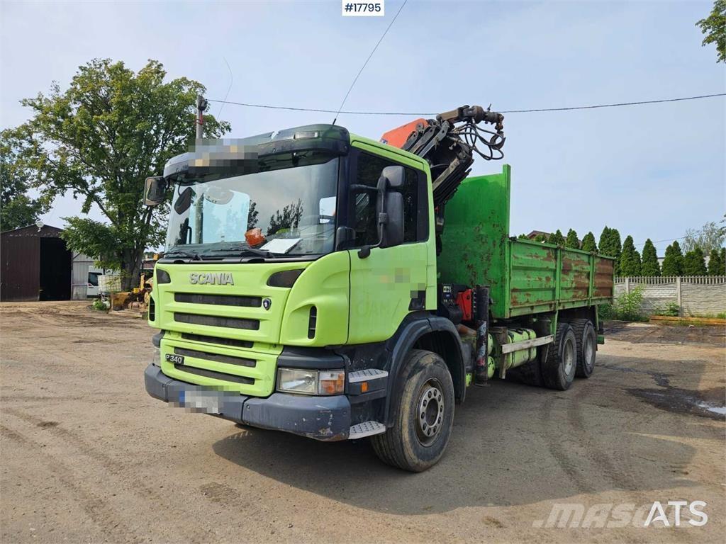 Scania P 340 Vlakke laadvloer met kraan