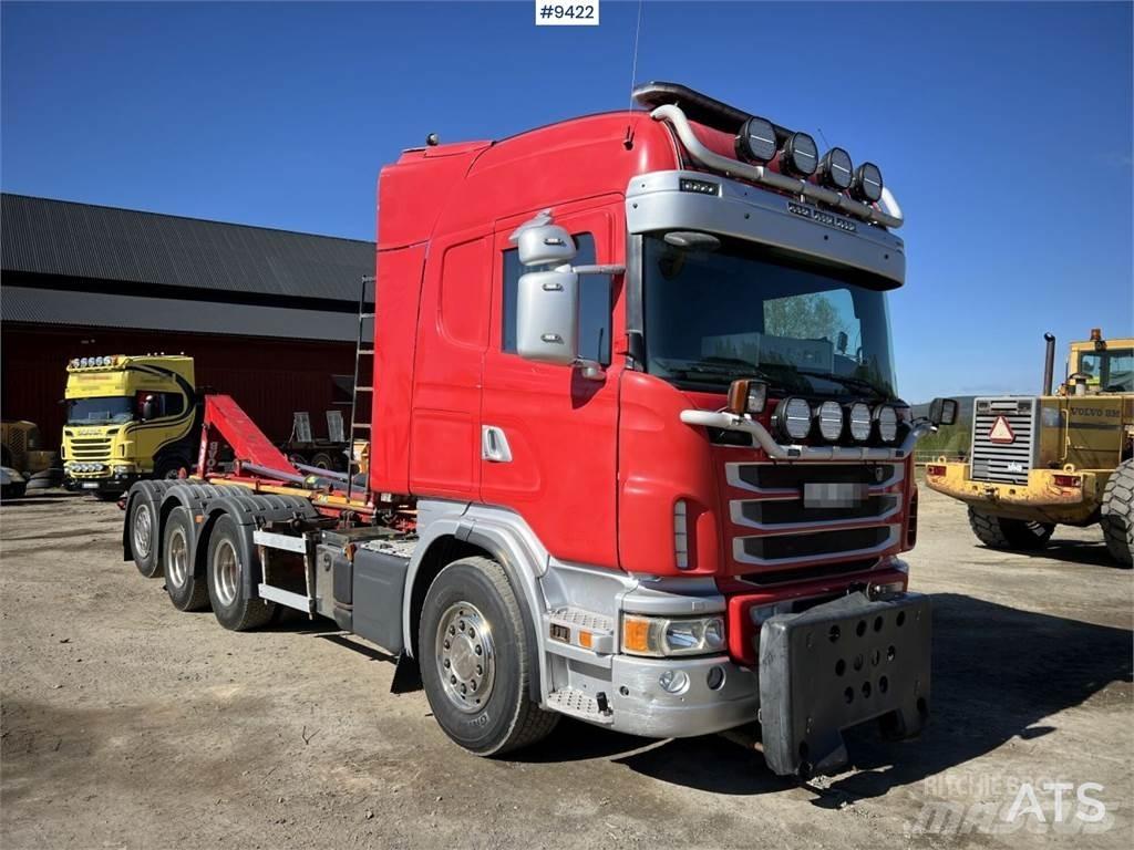 Scania G490 Vrachtwagen met containersysteem